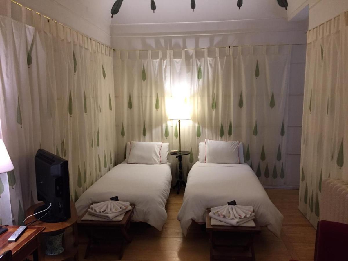 Escala Opera Hotel Madrid Luaran gambar